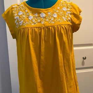 Small J. Crew embroidered tshirt